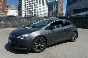  3  Opel Astra GTC 2012 , 700000 , 