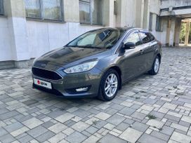  Ford Focus 2015 , 950000 , 