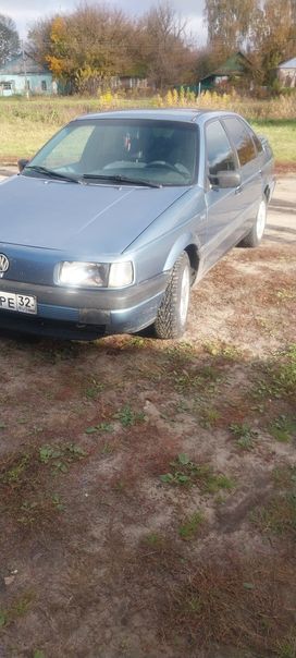  Volkswagen Passat 1990 , 185000 , 