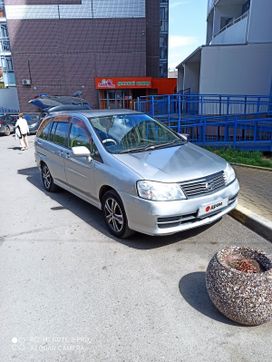    Nissan Liberty 2002 , 300000 , 