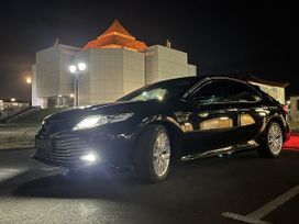  Toyota Camry 2017 , 2450000 , 