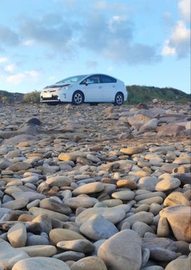  Toyota Prius 2013 , 1200000 , 