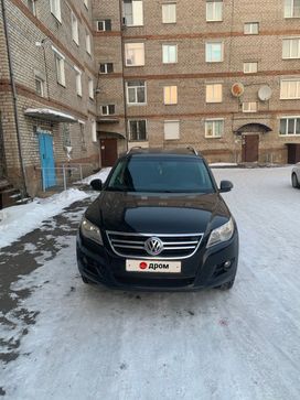 SUV   Volkswagen Tiguan 2010 , 750000 , 
