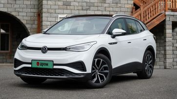SUV   Volkswagen ID.4 X 2024 , 2450000 , 