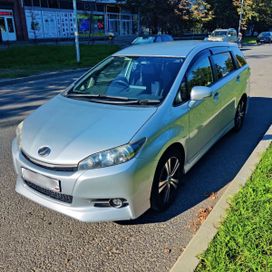    Toyota Wish 2013 , 1550000 , -