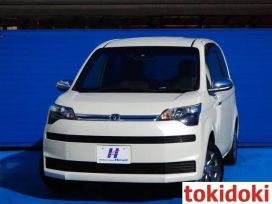  Toyota Spade 2016 , 1100000 , 