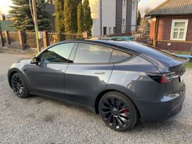 SUV   Tesla Model Y 2022 , 3500000 , 