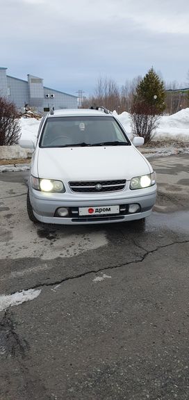  Nissan R'nessa 1998 , 250000 , 