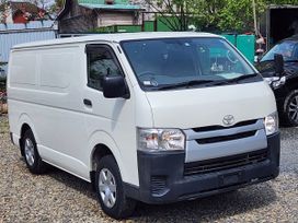   Toyota Hiace 2014 , 3350000 , 