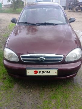    2010 , 400000 , 
