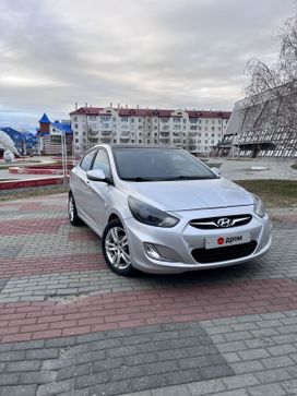  Hyundai Solaris 2011 , 750000 , 
