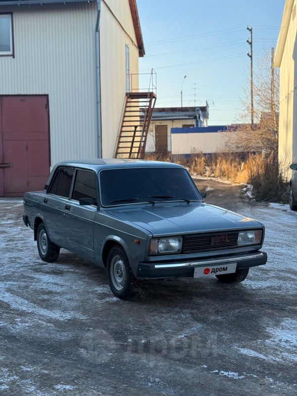   2105 2010 , 235000 , 