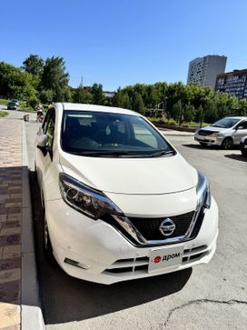  Nissan Note 2017 , 950000 , 