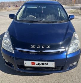    Toyota Wish 2004 , 900000 , 