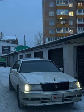  Toyota Crown 1996 , 700000 , 