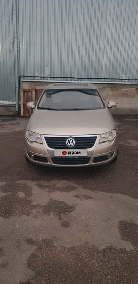  Volkswagen Passat 2005 , 530000 , 