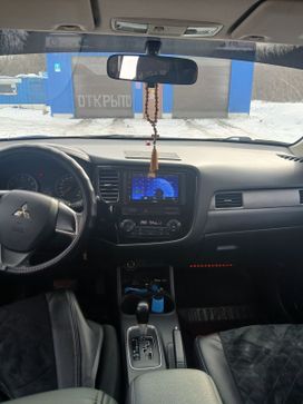 SUV   Mitsubishi Outlander 2015 , 1500000 , 