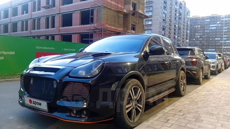 SUV   Porsche Cayenne 2004 , 900000 , 