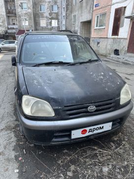  Toyota Raum 1999 , 300000 , 