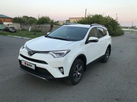 SUV   Toyota RAV4 2018 , 3050000 , 