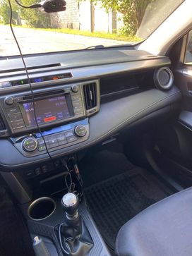 SUV   Toyota RAV4 2013 , 2500000 , 