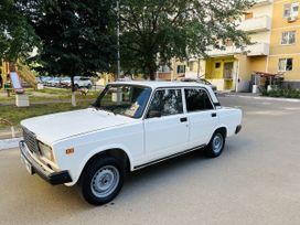   2107 2011 , 225000 , 