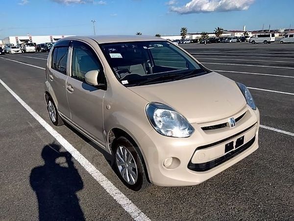  Toyota Passo 2014 , 830000 , 