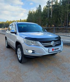 SUV   Volkswagen Tiguan 2010 , 1100000 , -
