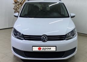    Volkswagen Touran 2014 , 930000 , 