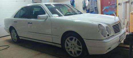  Mercedes-Benz E-Class 1996 , 550000 , 