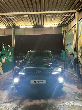 SUV   Toyota Land Cruiser 2010 , 2850000 , 