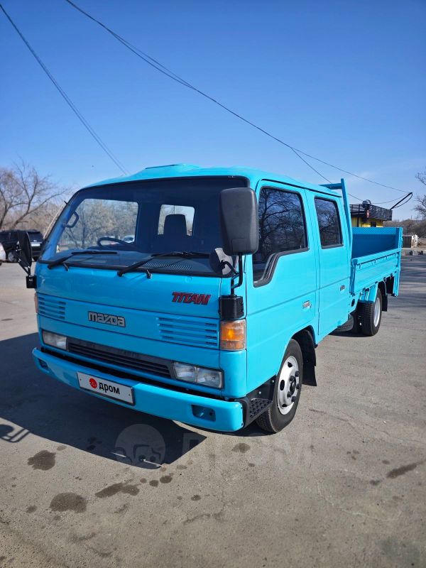   Mazda Titan 1996 , 1350000 , 
