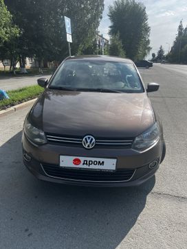  Volkswagen Polo 2015 , 859000 , 