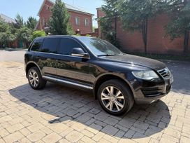 SUV   Volkswagen Touareg 2008 , 1500000 , 