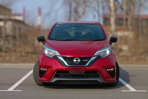  Nissan Note 2017 , 1300000 , -