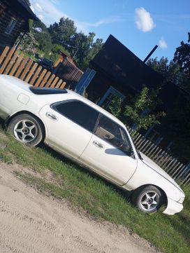  Nissan Laurel 1993 , 70000 , 