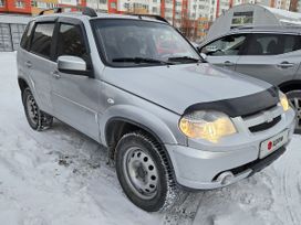 SUV   Chevrolet Niva 2013 , 415000 , 