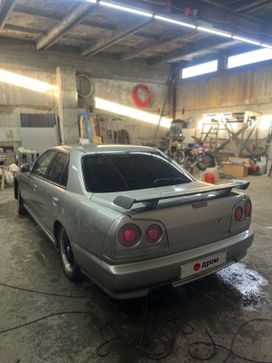  Nissan Skyline 1998 , 555000 , 
