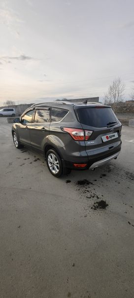SUV   Ford Kuga 2017 , 1480000 , 