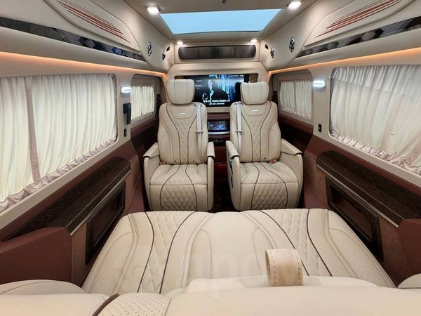    Mercedes-Benz V-Class 2021 , 9500000 , 