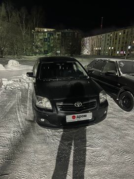  Toyota Avensis 2007 , 860000 , 
