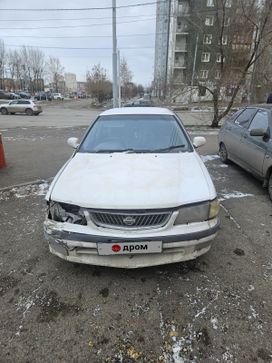 Nissan Sunny 2002 , 200000 , 