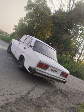   2107 2005 , 95000 , 