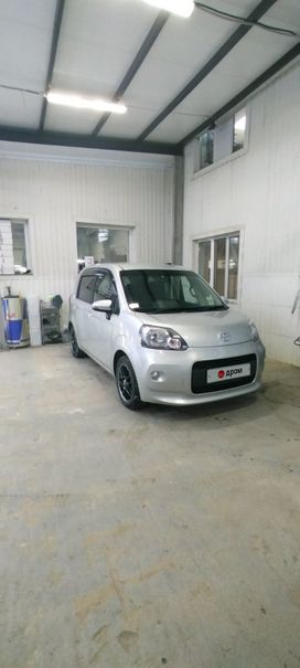  3  Toyota Porte 2013 , 650000 , 