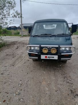    Mazda Bongo 1995 , 210000 , 