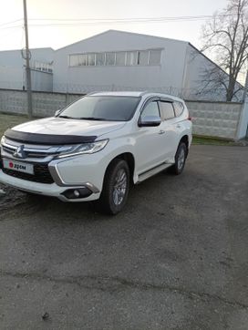 SUV   Mitsubishi Pajero Sport 2017 , 3000000 , 