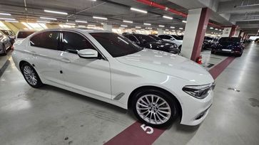  BMW 5-Series 2020 , 4400000 , 