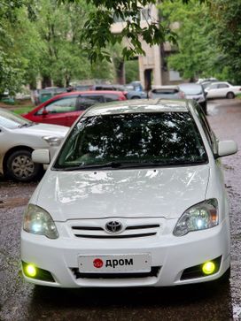  Toyota Corolla Runx 2004 , 500000 , --