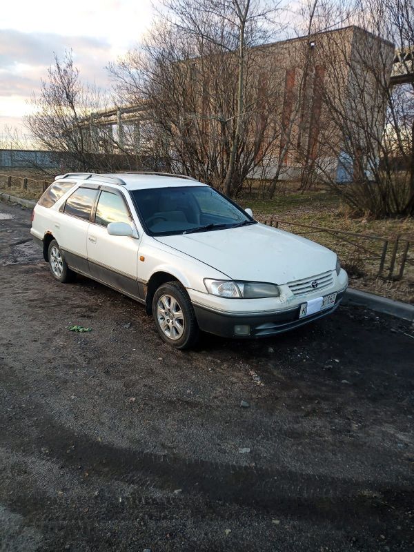  Toyota Camry Gracia 1998 , 250000 , -