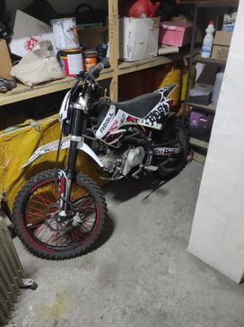  Regulmoto Seven 2022 , 100000 , 